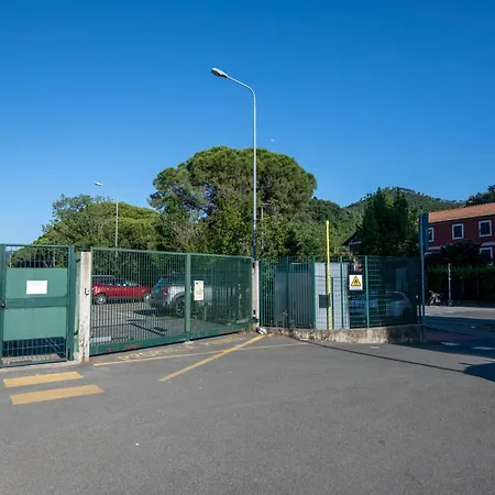 274- Casa Delle Due Baie, 10 Minuti A Piedi Dalla Baia Del Silenzio E Dal Centro Storico Appartamento Sestri Levante