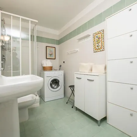 274- Casa Delle Due Baie, 10 Minuti A Piedi Dalla Baia Del Silenzio E Dal Centro Storico