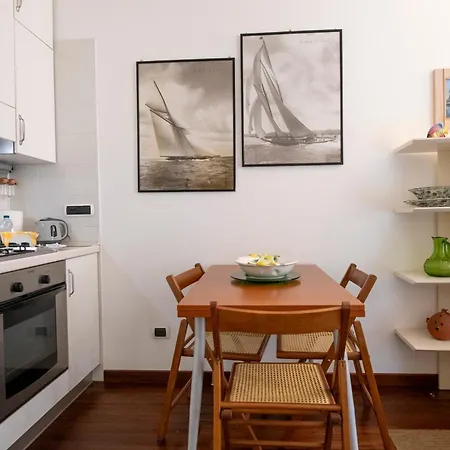 274- Casa Delle Due Baie, 10 Minuti A Piedi Dalla Baia Del Silenzio E Dal Centro Storico Apartment