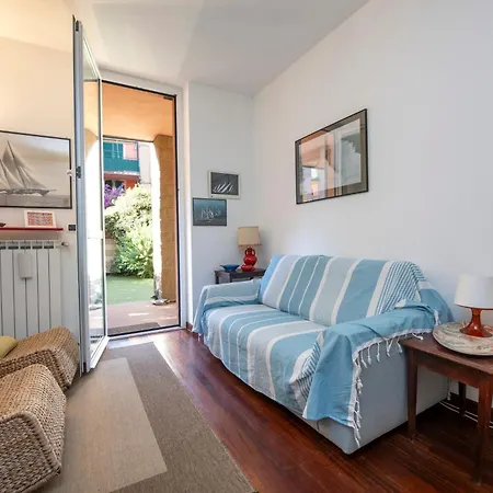 274- Casa Delle Due Baie, 10 Minuti A Piedi Dalla Baia Del Silenzio E Dal Centro Storico Apartment